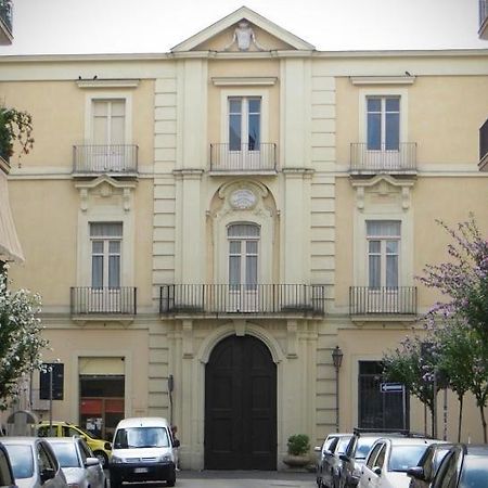 Vanvitelli Apartments Caserta Bagian luar foto