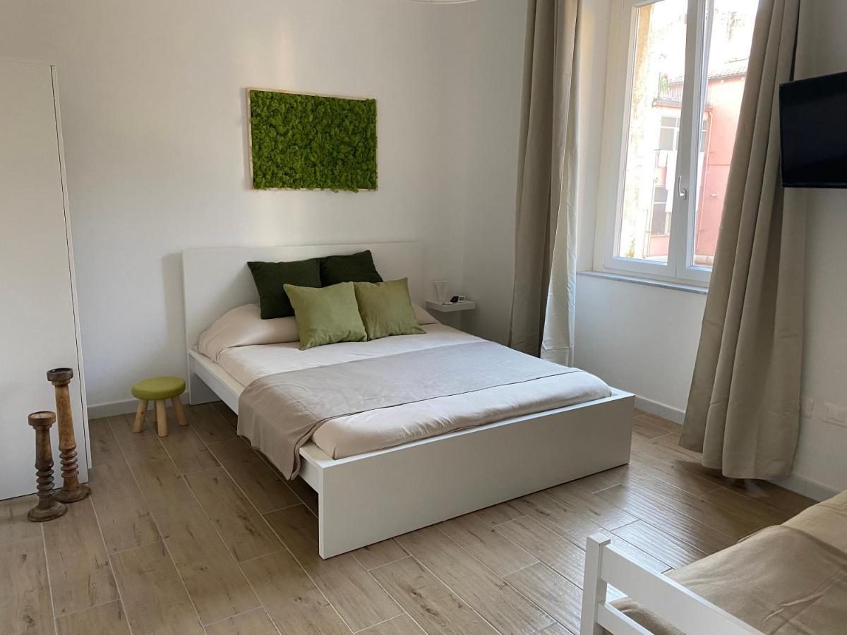 Vanvitelli Apartments Caserta Bagian luar foto